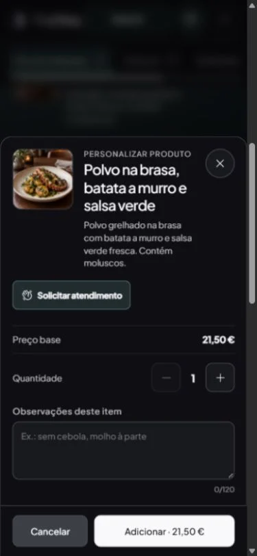 Prato da Mesa 04 — detalhe do Polvo na brasa com preço e opção de adicionar. Maré de Cedro · restaurante fictício de demonstração